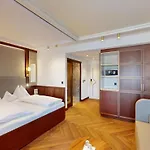 Hotel Alexanderhof Millstatt