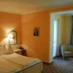 Alexanderhof 4*