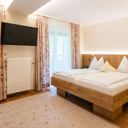 Alexanderhof Ξενοδοχείο 4*
