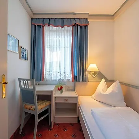 Alexanderhof Hotel